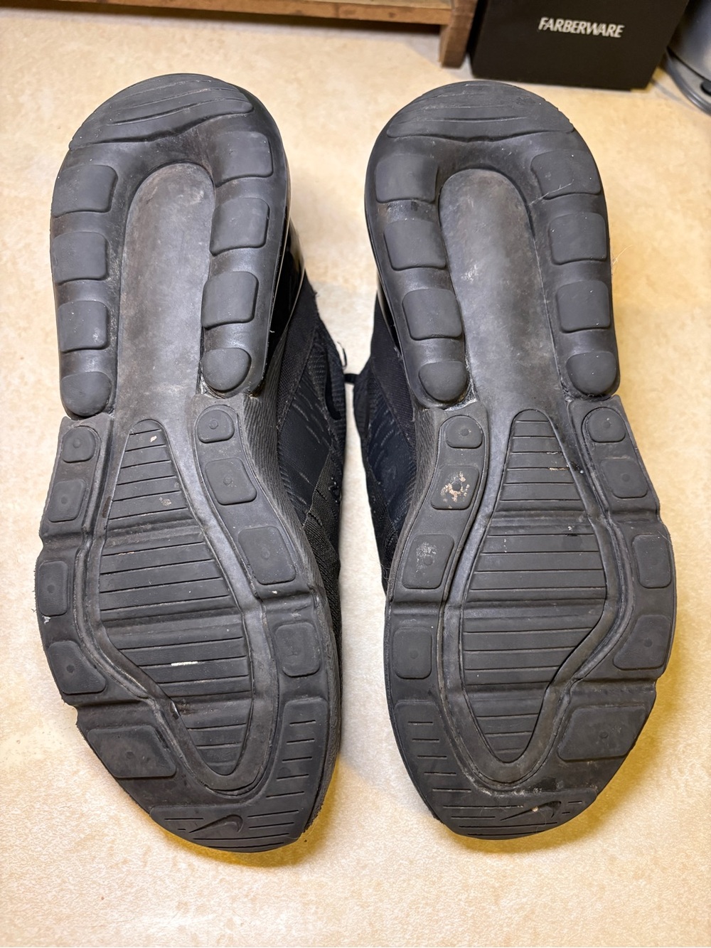 Kids Nike Air Tennis Shoes sz 5 - Picture 4 of 6
